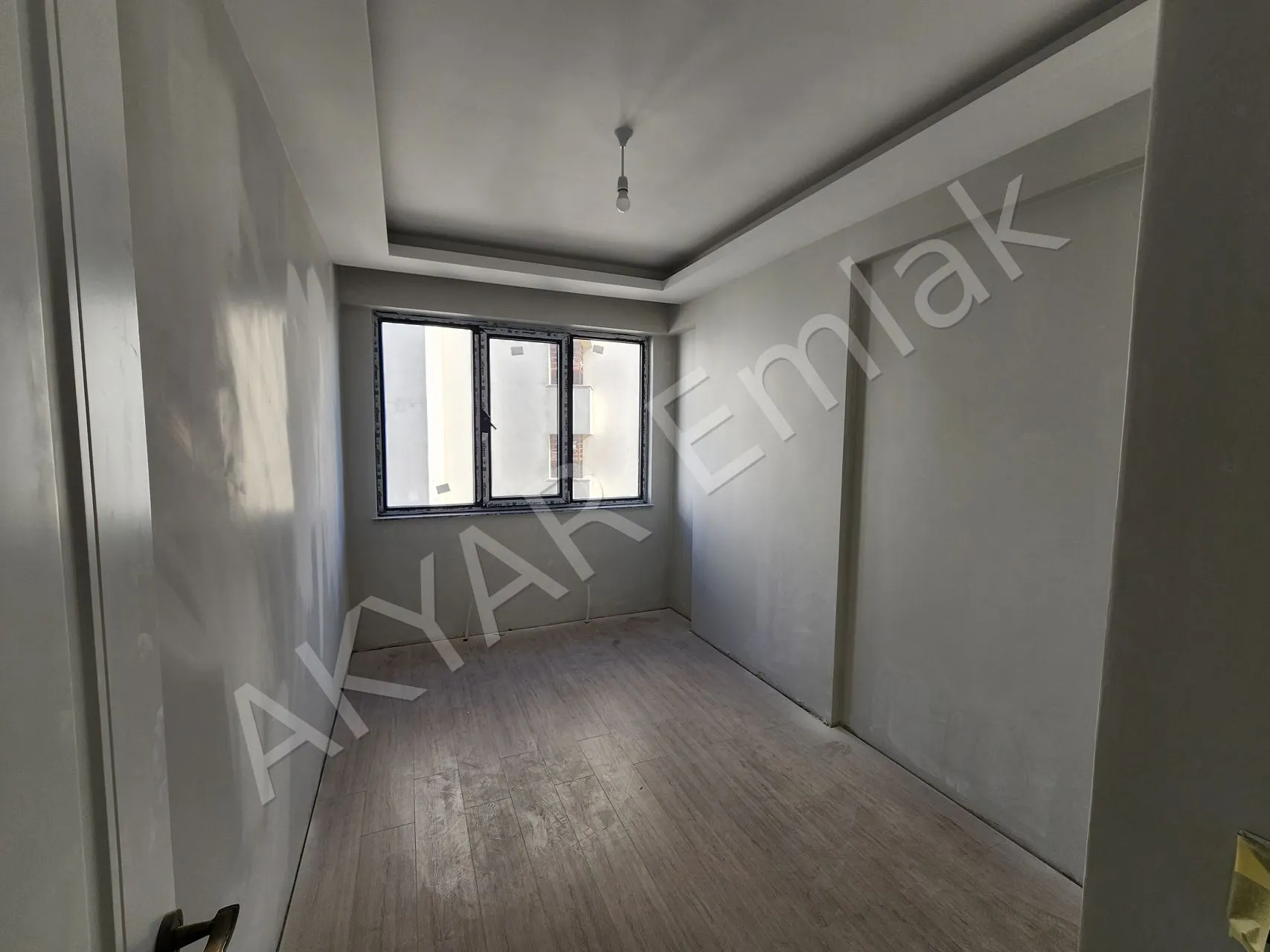 ŞEKER EMLAK'DAN SATILIK 3+1 DAİRE — 19