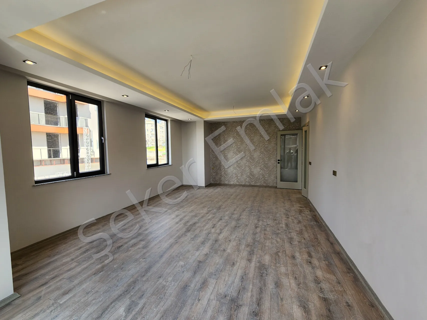 Şeker Emlaktan Kiralık Kaçırılmaz Daire — 1