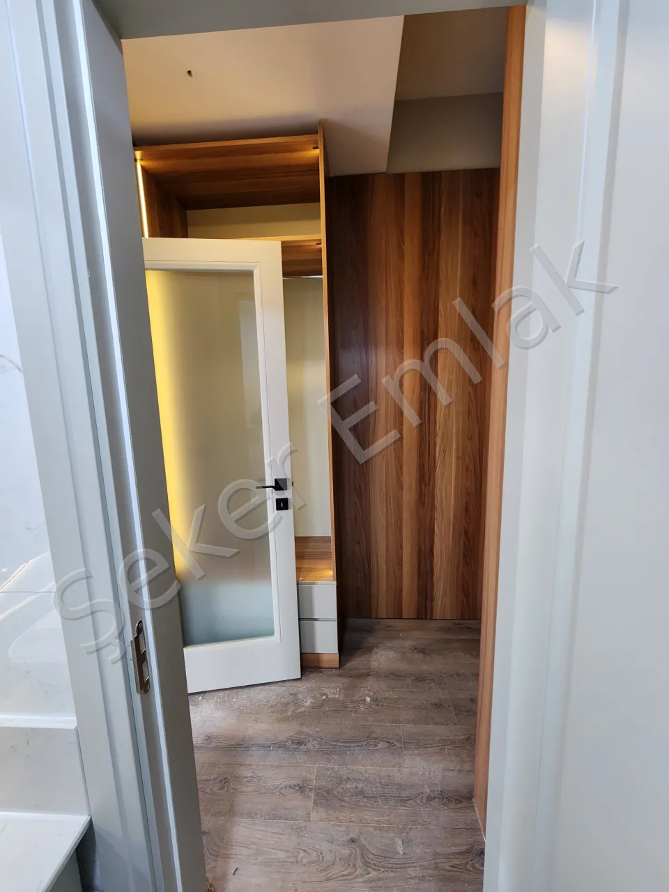 Şeker Emlaktan Kiralık Kaçırılmaz Daire — 2